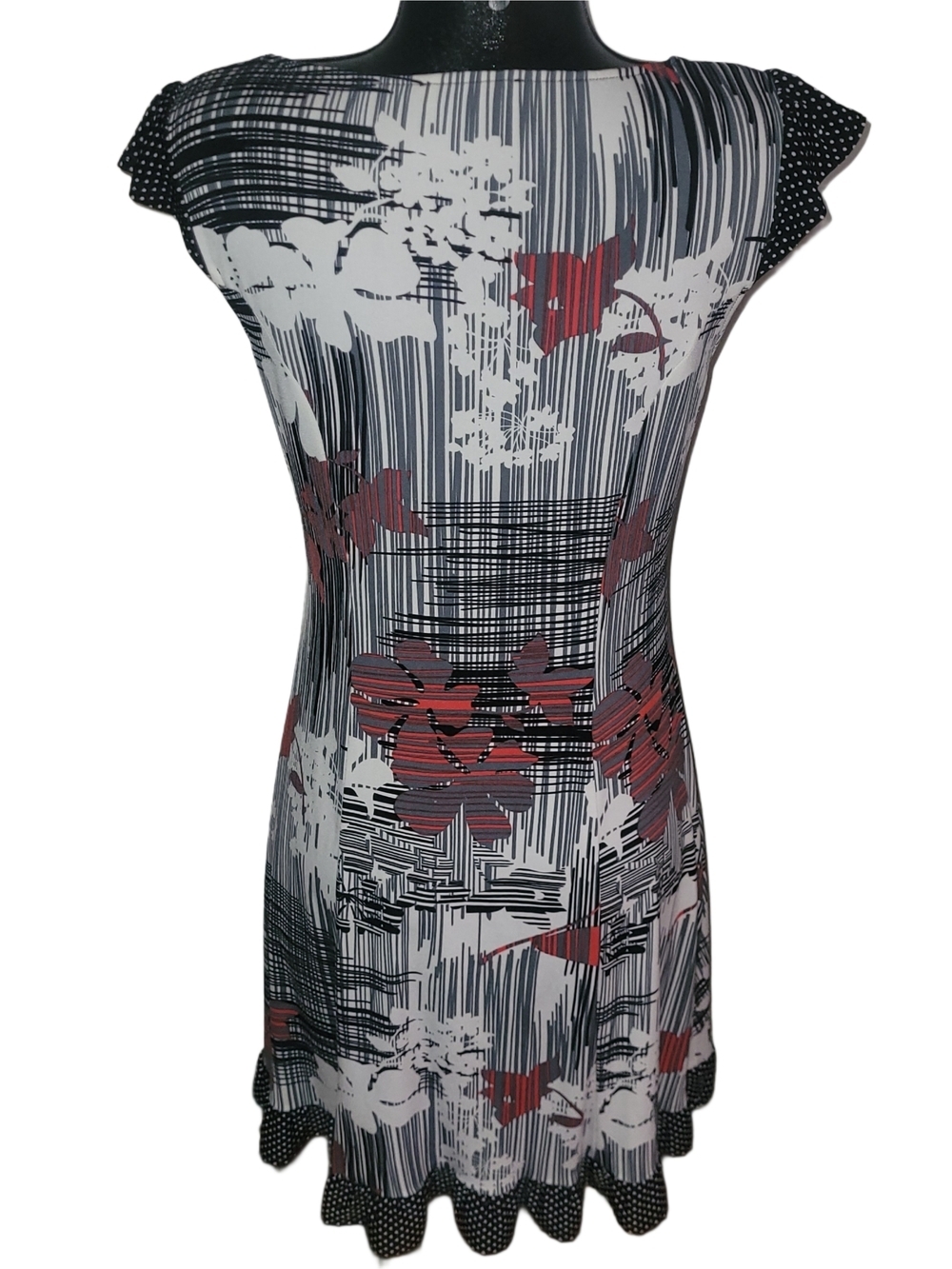 Marie Claire Floral Print V-Neck Cap Sleeve Dress in Black, White & Red - Picture 6 of 7